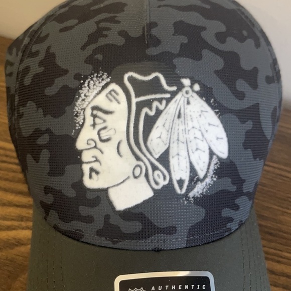 NHL Chicago Blackhawks Military Appreciation Hat Cap LIKE NEW - Picture 3 of 8